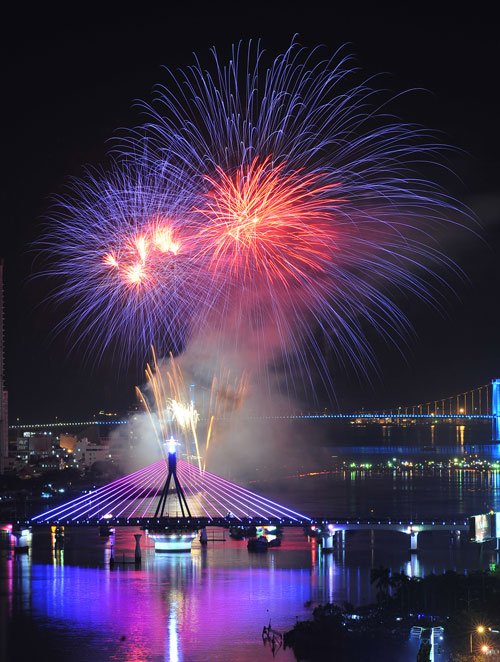 Ten most beautiful displays of firework in Danang